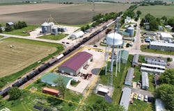 715 N Washington Street S, Lisbon, IA 52253