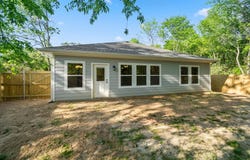 114 Granada St, Mabank, TX 75156