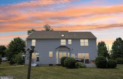 102 CLOVER LANE, PERKIOMENVILLE, PA 18074