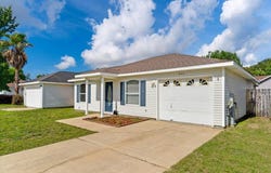 942 John Wayne Circle, Fort Walton Beach, FL 32547