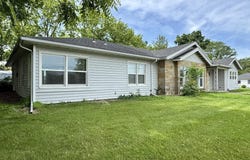 800 E Broadway Avenue, Fairfield, IA 52556