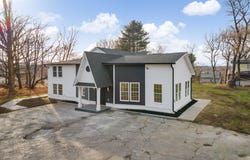 39 Overland Drive, Wallkill, NY 12589