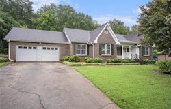 610 Camary Court SE, Conyers, GA 30094