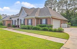 8900 Bay Point Drive, Elberta, AL 36530