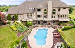 5005 Pleasant Hill Rd, Richfield, WI 53076