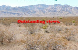 3320 S Zircon Road, Golden Valley, AZ 86413
