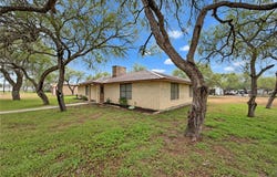 606 E Fm 628, Riviera, TX 78379
