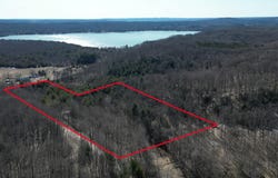161 W Nachazel Road, Maple City, MI 49664