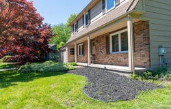 18 Tree Top Drive, Penfield, NY 14625