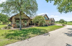 468 Davis Road, Lipan, TX 76462