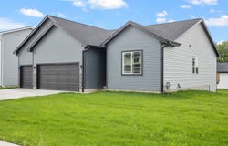 500 Ironwood Avenue, Woodward, IA 50276