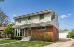 18646 Golfview Avenue, Homewood, IL 60430