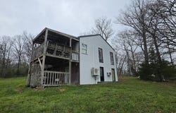 7766 Boulder Rd, Versailles, MO 65084
