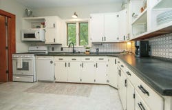 1127 Parriott, Aplington, IA 50604