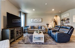 183 ROCKCREST DR, Lowell, OR 97452
