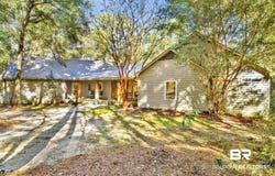 15 Woods Avenue, Fairhope, AL 36532