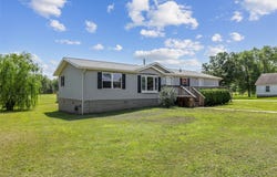 101 Metcalf Street, Maxwell, IA 50161