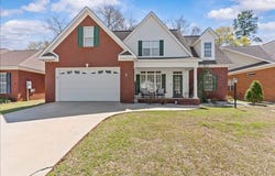 110 Brockton Ct, Dothan, AL 36305