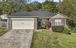 324 Weathering Lane, Austin, AR 72007