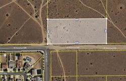 3400 W Avenue M8, Lancaster, CA 93536