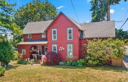1011 S CHERRY ST, Cornelius, OR 97113