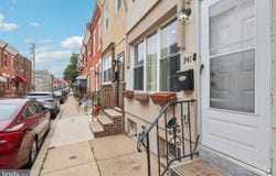 941 TREE STREET, PHILADELPHIA, PA 19148