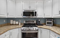 3 Windward Drive, East Lyme, CT 06357