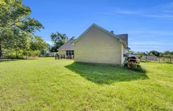 1518 Fm 985, Ennis, TX 75119