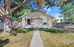 511 N 10th Ave N, Nampa, ID 83687