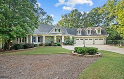 1020 Peachtree, Greensboro, GA 30642