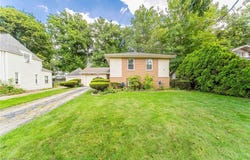 753 Crestview Avenue, Akron, OH 44320