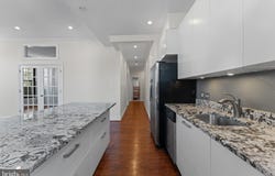 1 E CHASE Street, BALTIMORE, MD 21202