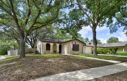 7546 Leafy Hollow CT, Live Oak, TX 78233