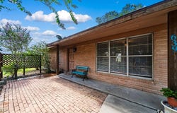 639 SW 10th St, Premont, TX 78375