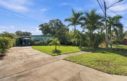 980 7TH Street NW, LARGO, FL 33770