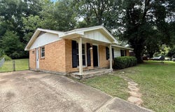 3708 Hillandale Drive, Valley Grande, AL 36703