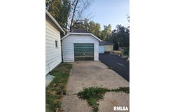 818 16TH Avenue, Fulton, IL 61252