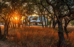 34 Rusty Spur Dr, Fredericksburg, TX 78624