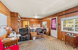 205 S 54TH St, Springfield, OR 97478