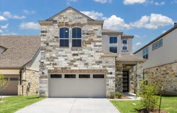 1531 N Red Bud LN, Round Rock, TX 78665