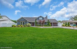 590 Lloyd Road, Aberdeen, NJ 07747