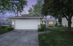 4946 Warminster Drive, Columbus, OH 43232