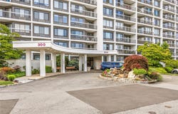 300 High Point Drive, Hartsdale, NY 10530