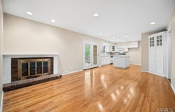 2304 Park Avenue, St Charles, MO 63301
