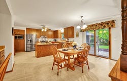 3827 W Minnesota Ave, Franklin, WI 53132