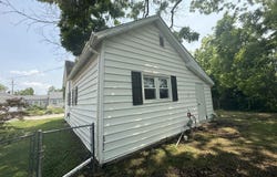 209 N OLIVE Street, Carterville, IL 62918