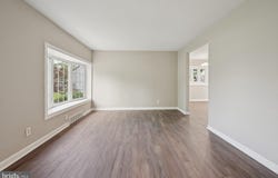 205 LINDSEY AVENUE, RUNNEMEDE, NJ 08078