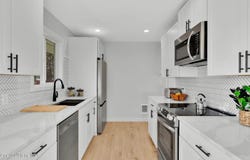 1810 West Honeysuckle Ave, Hayden, ID 83835