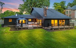 8122 Fairmount Avenue, Downers Grove, IL 60516