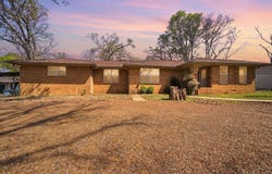 449 Us-175, Eustace, TX 75124